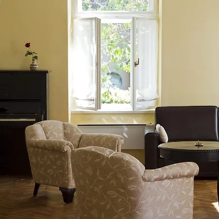 Verde Villa *